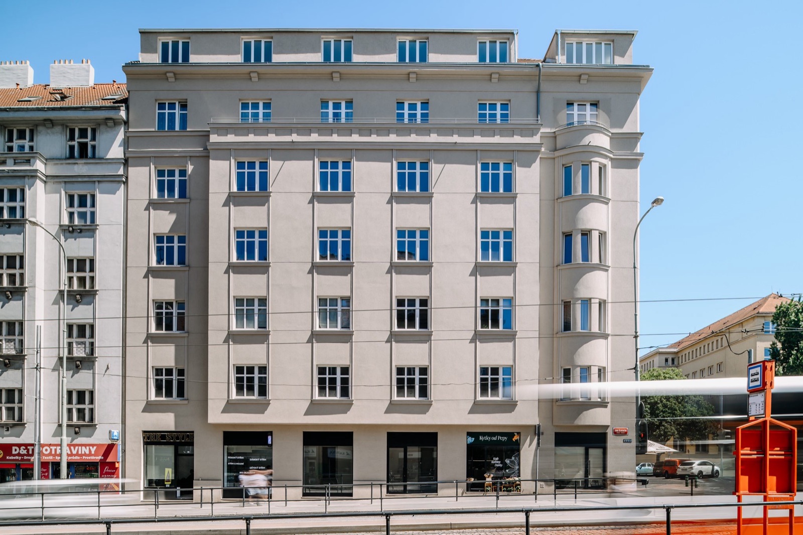 Byt 2+kk v posledním patře, Jeseniova - Žižkov - fotografie 5