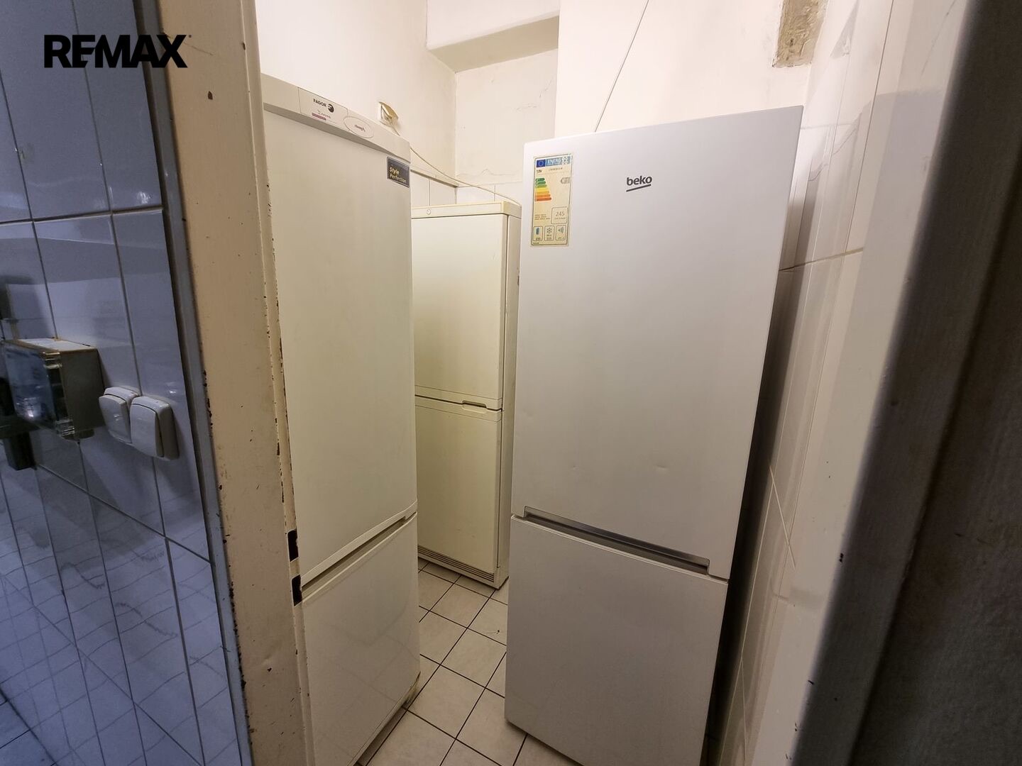 Plně vybavená restaurace u Nemocnice Motol - fotografie 14