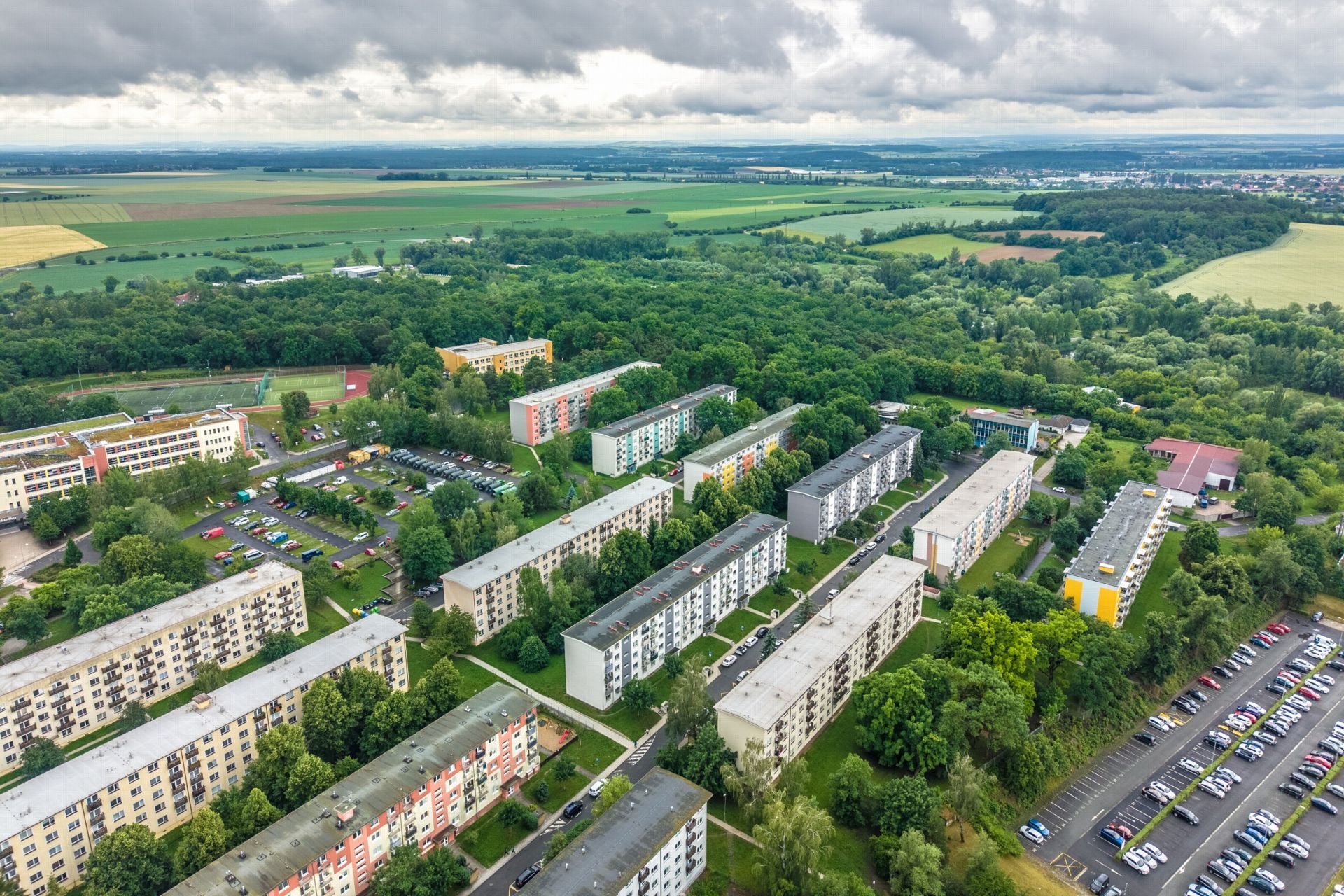 Byt 2+kk s balkonem v Milovicích, kousek od lesa i divokých koní - kopie